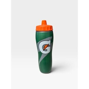 Gatorade 32oz Gator-skin Bottle, Green, One Size 32 Ounces, Green